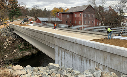 Bridge on County V over Bridge Creek