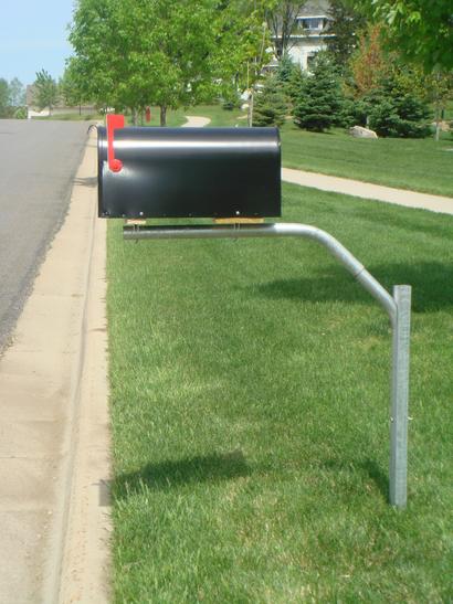 Swingsafe mailbox